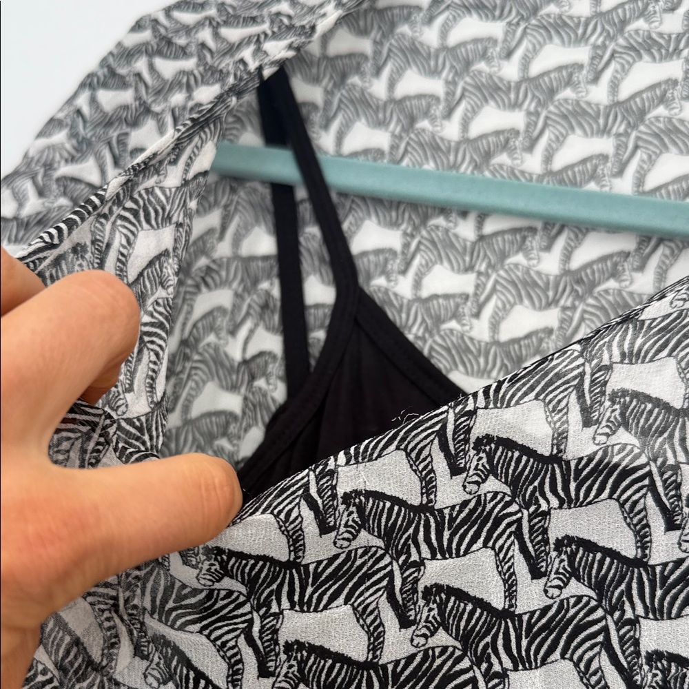 Bailey 44 Zebra Patterned Black and White Blouse - Picture 4 of 6